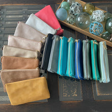 Load image into Gallery viewer, Camel Crossbody Clutch Purse