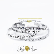 Load image into Gallery viewer, Coordinate Cuff (Skinny Cuff)