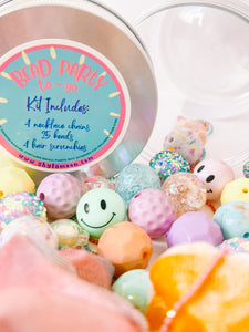 Bead Party To-Go Kit in 'Spring Has Sprung' with Hair Scrunchies