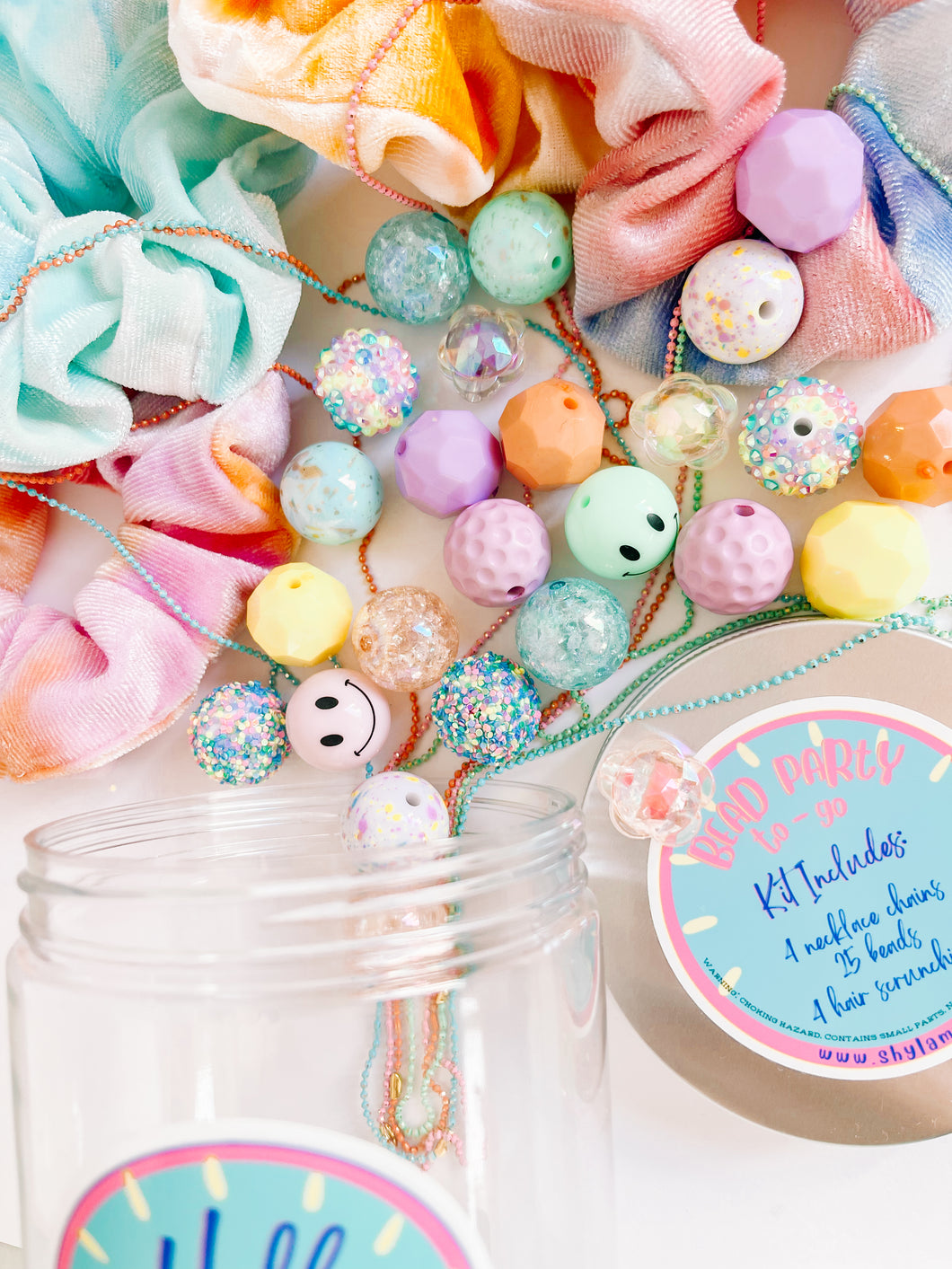 Bead Party To-Go Kit in 'Spring Has Sprung' with Hair Scrunchies
