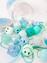 Load image into Gallery viewer, Bead Party To-Go Kit in &#39;The Sky&#39;s The Limit&#39; with Jelly Bracelets

