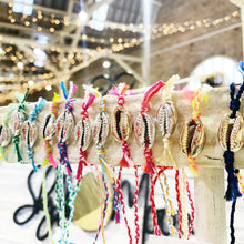 Load image into Gallery viewer, Shell Bracelet or Anklet
